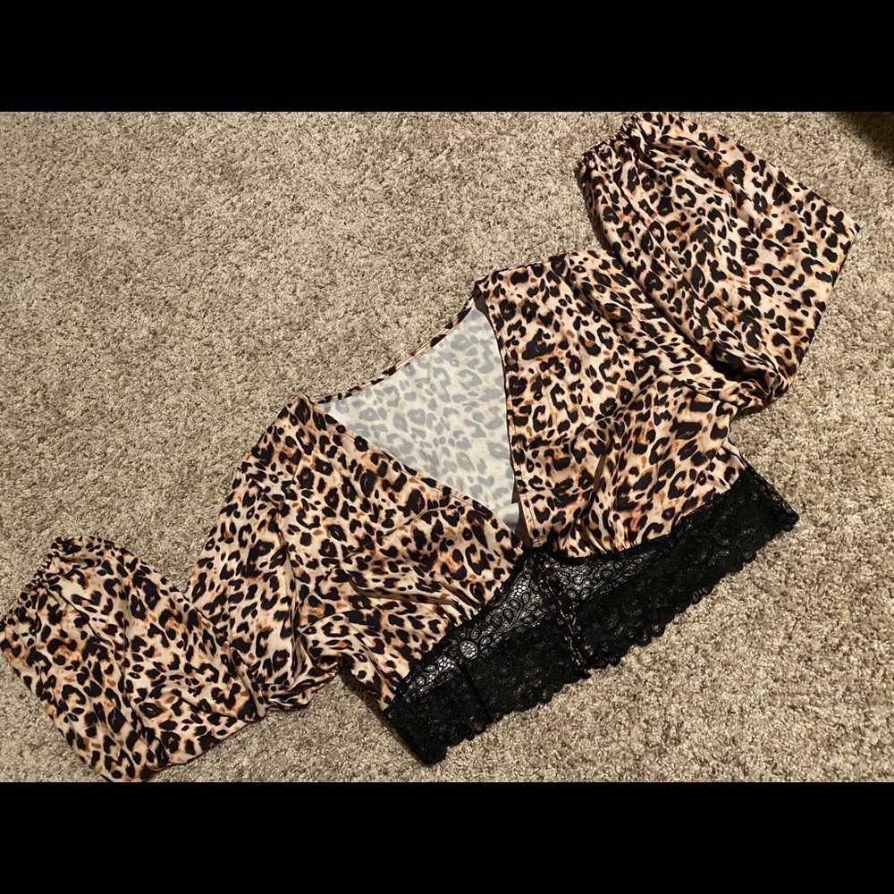 Cute top is size 2XL.
